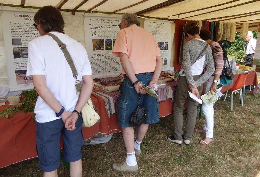 Exposition sur le travail de la laine